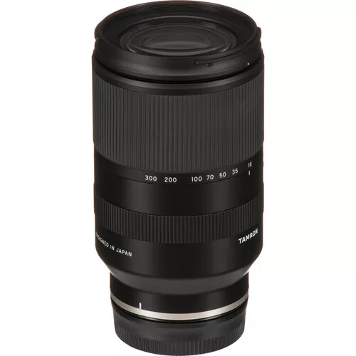 Tamron 18-300mm F/3.5-6.3 Di III-A VC VXD, baj. Canon RF Tamron 18-300mm F/3.5-6.3 Di III-A VC VXD, baj. Canon RF